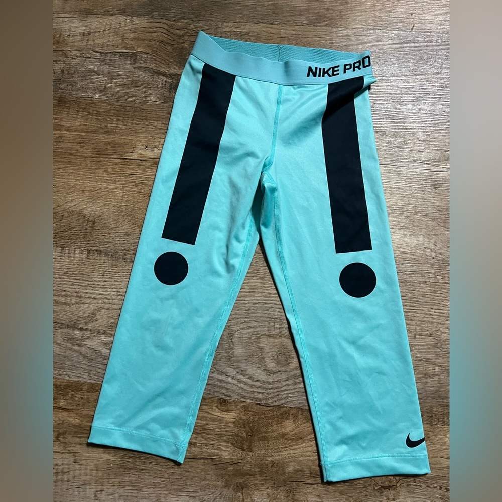 Nike Women's Dri Fit Pro Circulo Training Running Yoga Capris Tights Size SM